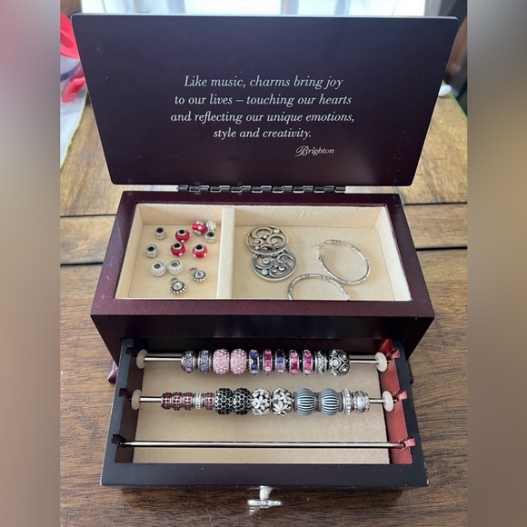 BRIGHTON Jewelry CHARM BOX Includes EARRINGS W/12 EARRING...